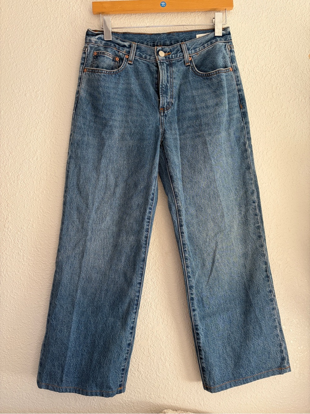Aritzia Wide-Leg Jeans sz 28